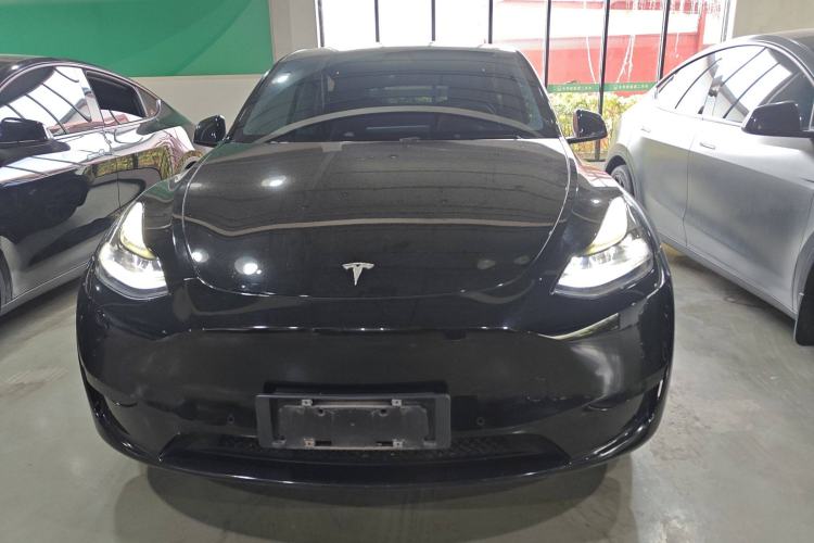 Used Tesla Model Y 2022 Rear-Wheel-Drive Version

