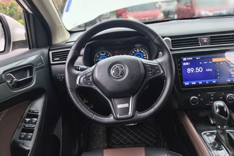 Used Dongfeng Fengon 580 2017 Revised Version 1.5T CVT Luxury Edition
