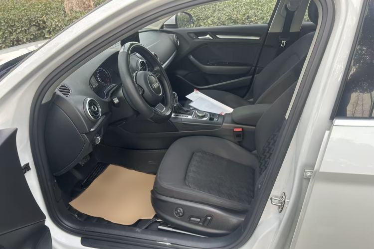 Used Audi A3 2015 Limousine 35 TFSI Millionth Anniversary Intelligent Leading Model