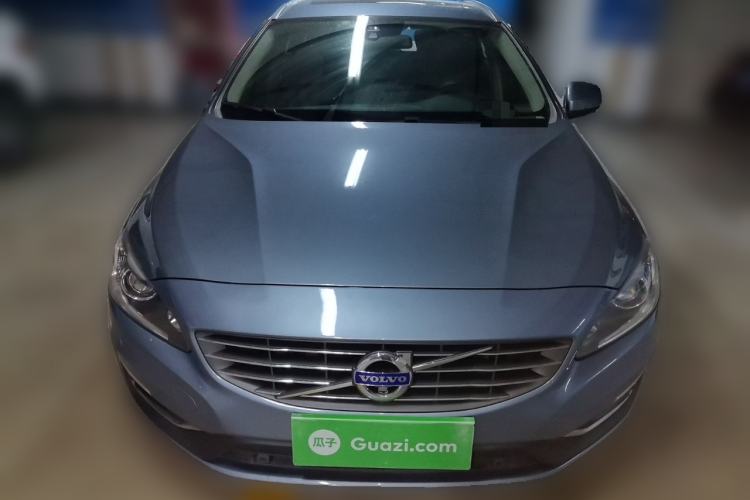Used Volvo V60 2017 T5 Zhiyi Edition China V Standard