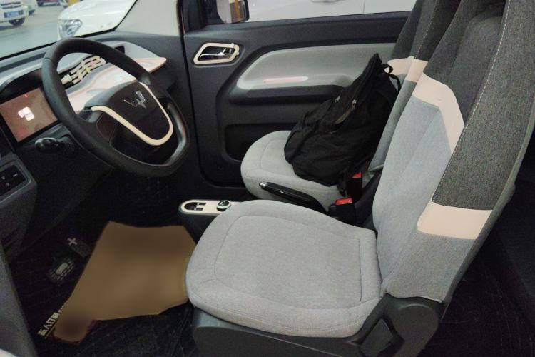 Used Wuling Hongguang MINIEV 2022 Macaron Premium Model – Lithium Ternary Battery
