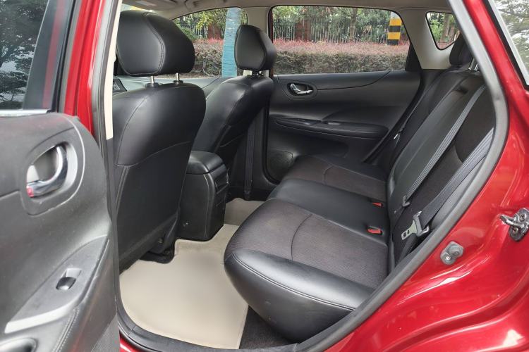 Used Nissan Tiida 2014 1.6L CVT Smart Model
