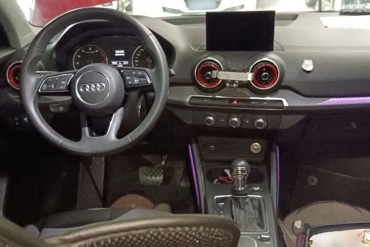 Used Audi Q2L 2018 35 TFSI Launch Exclusive Edition China V
