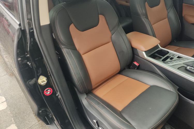 Used Geely Auto Vision X6 2018 1.4T CVT 4G Connected Flagship Edition