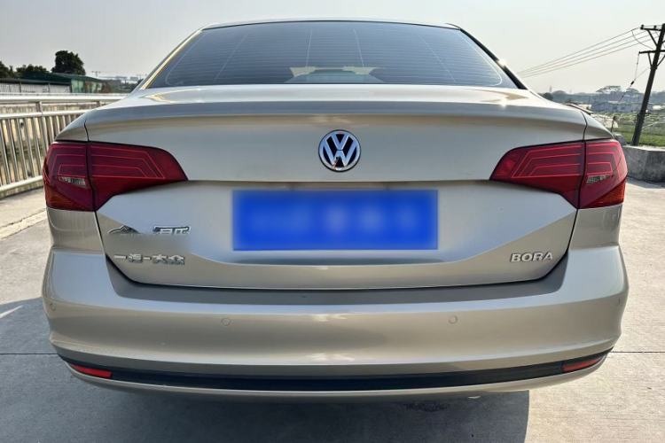 Used Volkswagen Bora 2019 Facelift Bora·Legend 1.5L Automatic Fashion Edition China VI Standard
