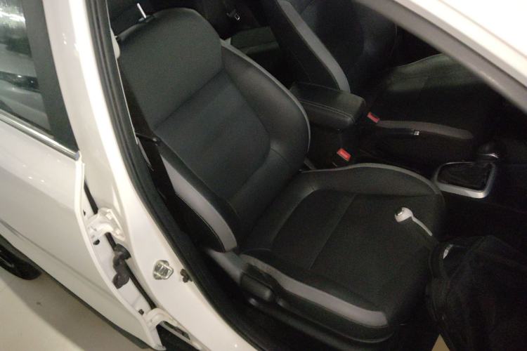 Used Kia kx1 Stonic 2019 1.4L Automatic Fun Edition China VI
