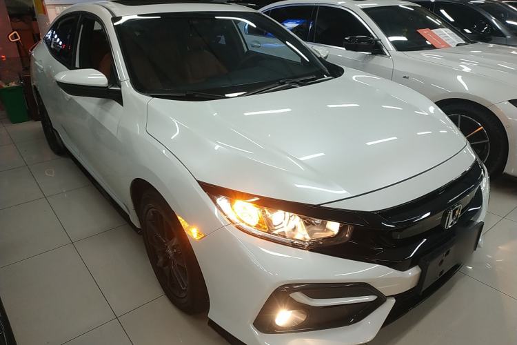 Used Honda Civic 2021 HATCHBACK 220TURBO CVT New Trendsetter
