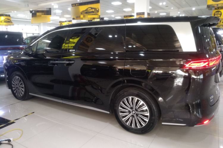 Used BYD Xia 2025 DM-i 1.5T 180km Excellence Model
