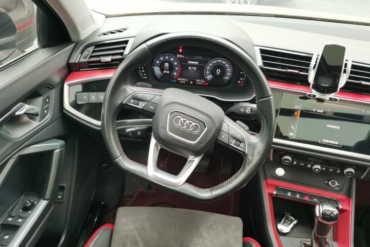 Used Audi Q3 2019 35 TFSI Fashion Dynamic Model