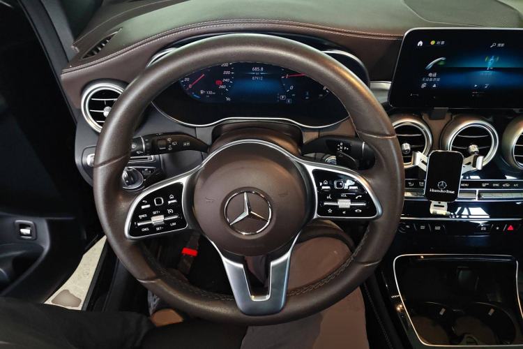 Used Mercedes-Benz GLC 2020 Facelifted GLC 260 L 4MATIC Dynamic Edition
