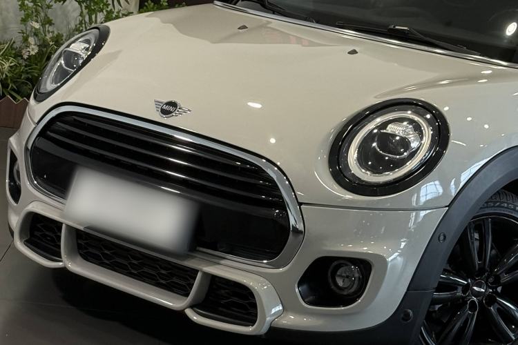 Used  MINI 2019 1.5T COOPER Artist Five-Door Edition
