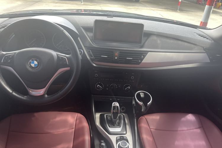 Used BMW X1 2014 sDrive18i Fashion Model
