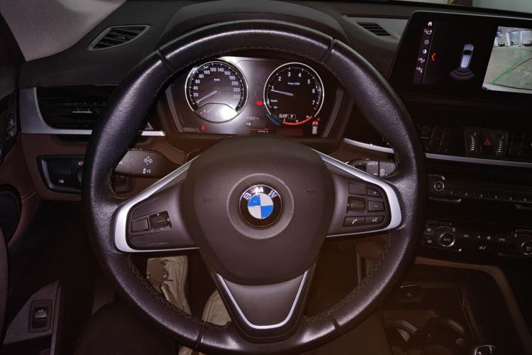 Used BMW X1 2020 sDrive25Li Leading Model
