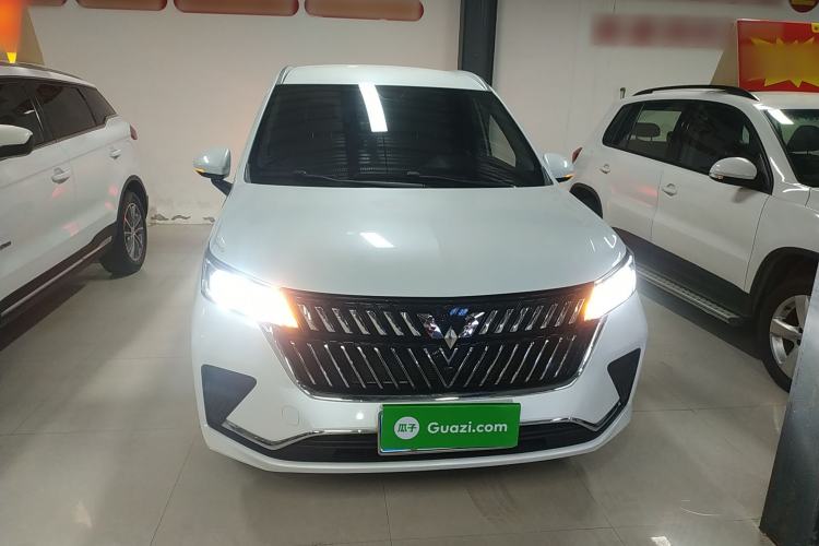 Used Wuling Jiachen 2022 1.5T Manual Light Enjoyment Dynamic Version
