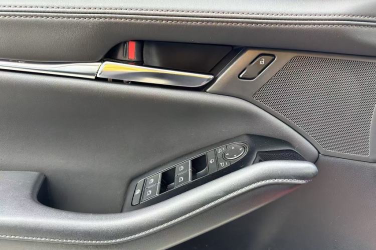 Used Mazda Mazda 3 Axela 2020 2.0L Automatic Zhiya Edition
