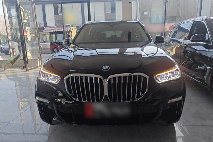 Used BMW X5 2022 Restyled xDrive 30Li Luxury Version M Sport Package