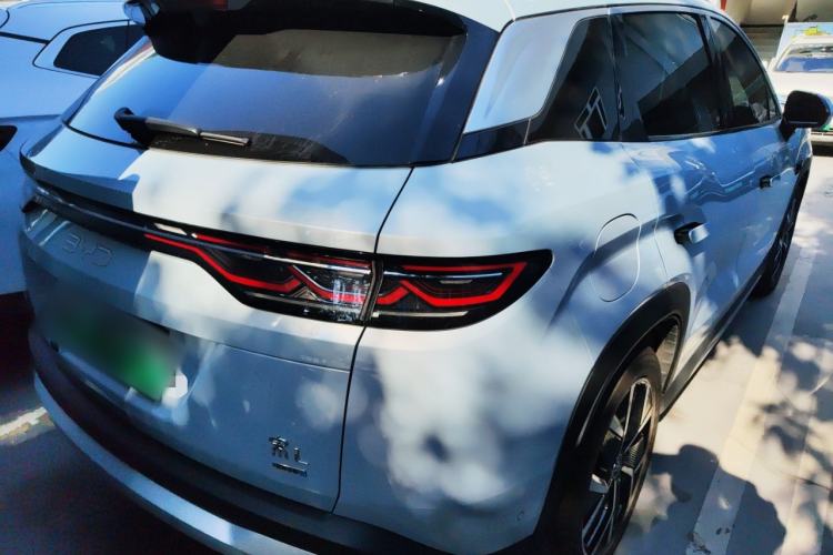 Used BYD Song L DM-i 2025 Intelligent Driving Version 160 km Beyond-Range Type
