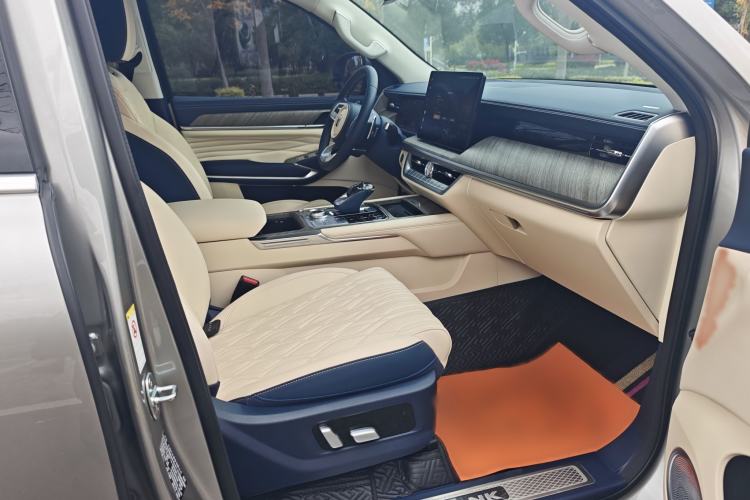 Used Tank 500 New Energy 2024 Hi4-T
