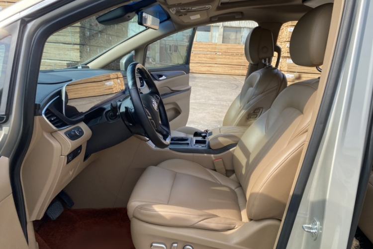 Used Buick GL8 2021 ES Land Cruiser 653T Luxury Edition