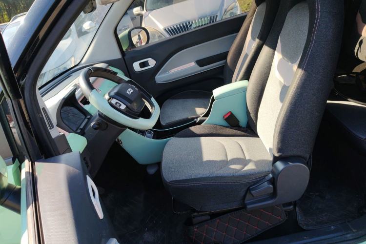 Used Chery QQ Ice Cream 2022 170km Sundae Phosphate Lithium-Ion
