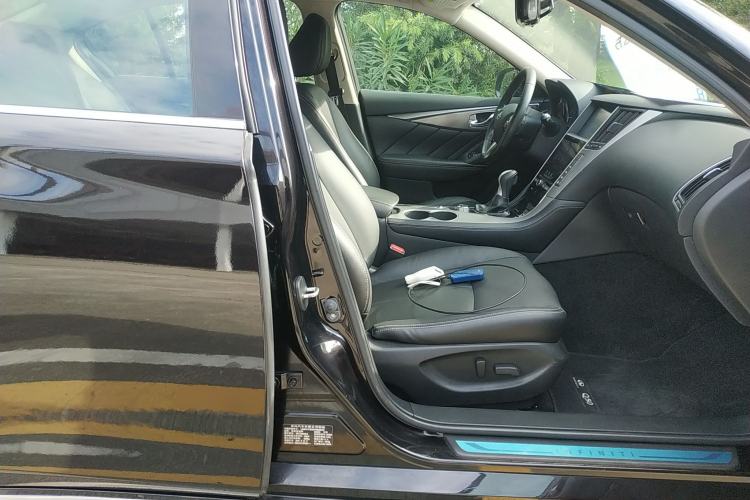 Used Infiniti Q50L 2015 2.0T Enjoyment Edition