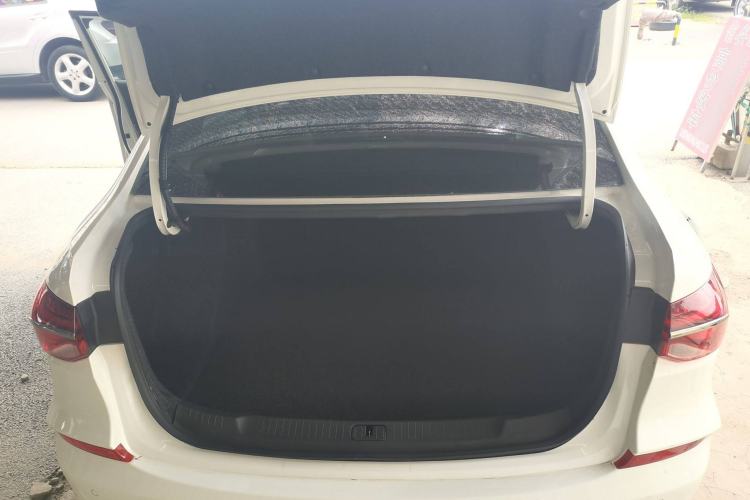 Used Chevrolet Monza 2020 Light Hybrid RS 330T Automatic Comfort Edition
