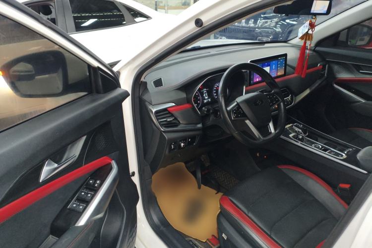 Used SOL X8 2021 300T DCT Luxury Smart Connect Edition 5 Seats
