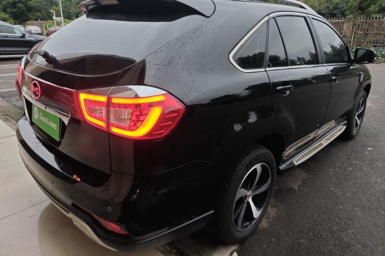 Used BYD S7 2015 2.0T Automatic Flagship Edition
