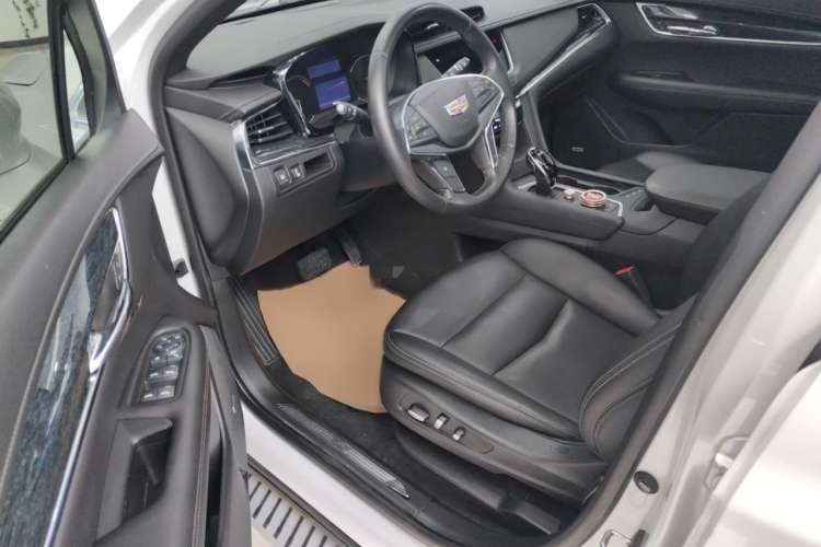 Used Cadillac XT5 2021 28T Luxury Version
