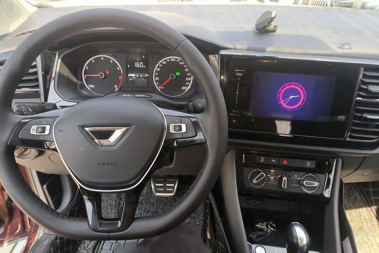 Used Jetta VS5 2019 280TSI Automatic Enjoyment Model
