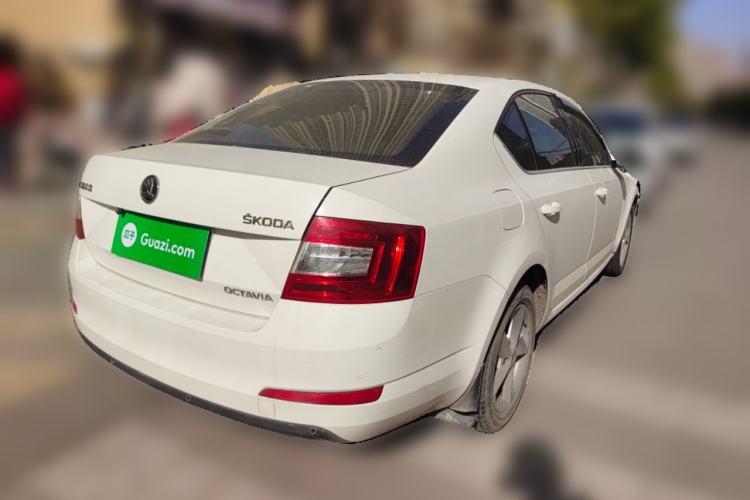 Used Skoda Octavia 2015 1.6L Automatic Yijie Edition
