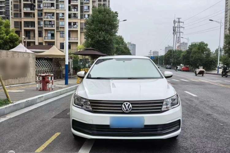 Used Volkswagen Lavida 2017 1.6L Automatic Fashion Edition
