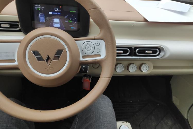 Used Wuling Hongguang MINIEV 2024 3rd Generation 215km Youth Edition
