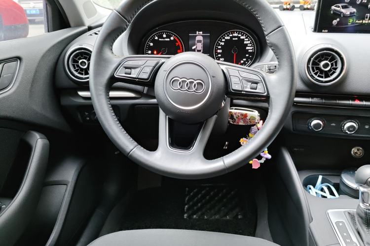 Used Audi A3 2019 Limousine 35 TFSI Ambition China VI