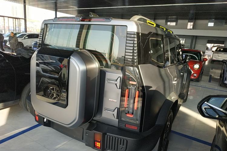 Used JETOUR Traveler 2023 2.0T All-Wheel-Drive CrossPRO