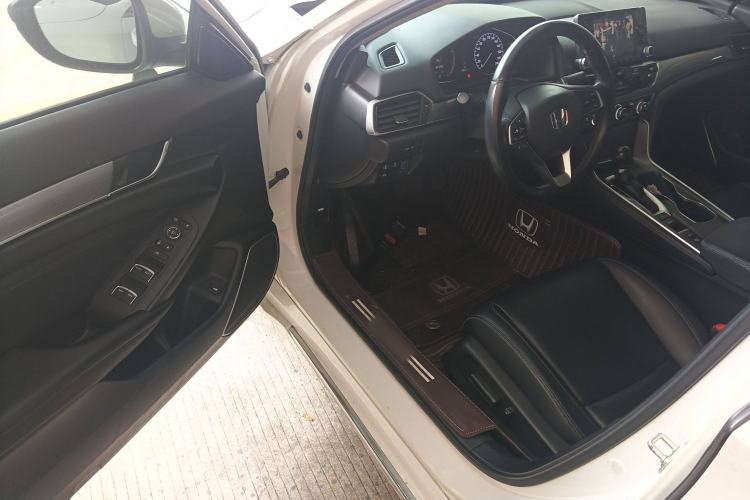 Used Honda Accord 2018 260TURBO Luxury Edition China V Emission Standard
