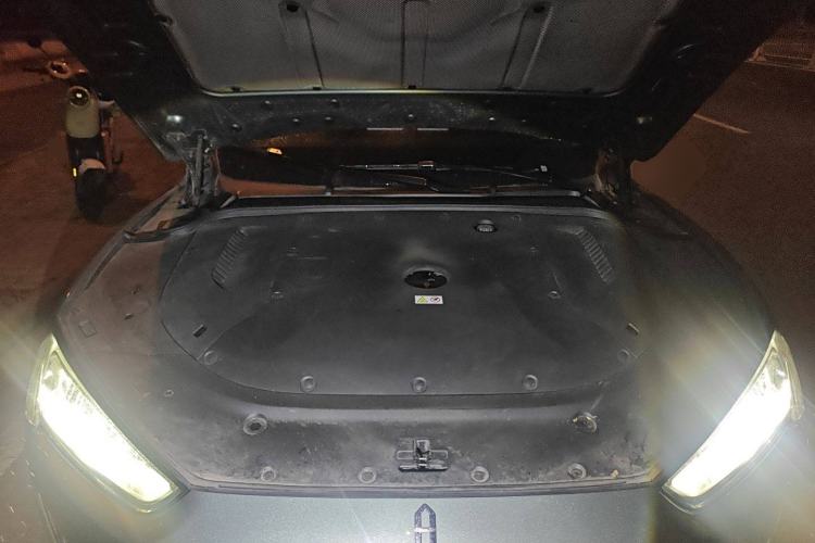 Used Hima AITO M5 2022 Extended-Range Four-Wheel Drive Performance Version
