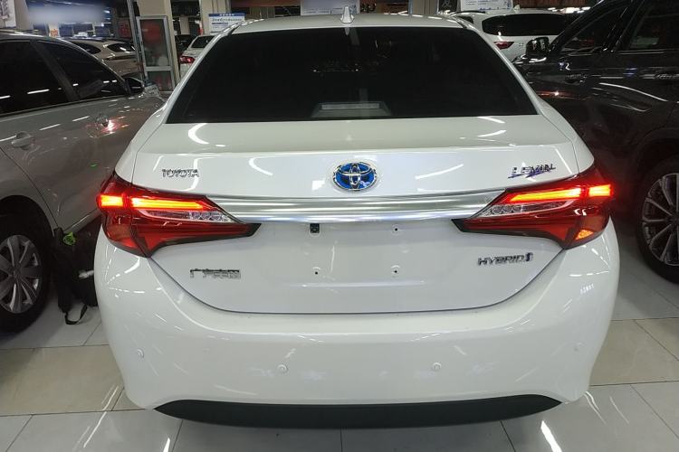 Used Toyota Levin 2017 Revised Dual-Engine 1.8H GS E-CVT Elite Sunroof Version China V Standard
