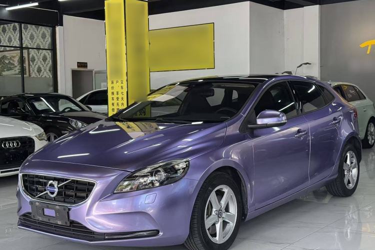 Used Volvo V40 2016 T3 Zhiyi Edition

