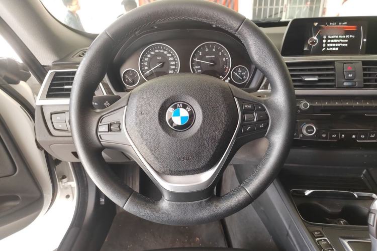 Used BMW 3 Series GT 2017 320i Luxury Design Package
