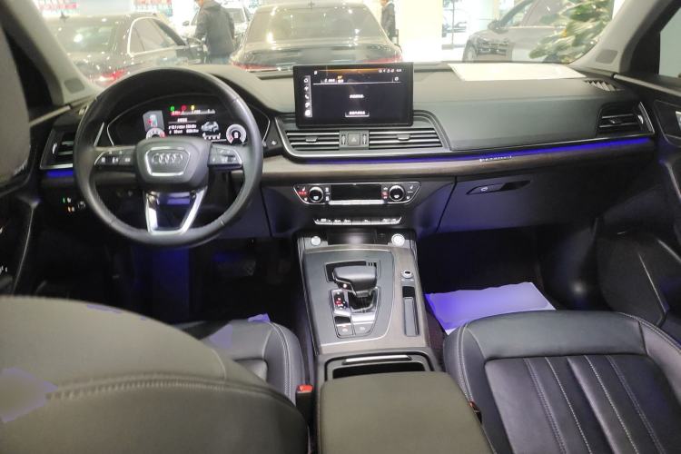 Used Audi Q5L 2023 40T Luxury Elegant Model
