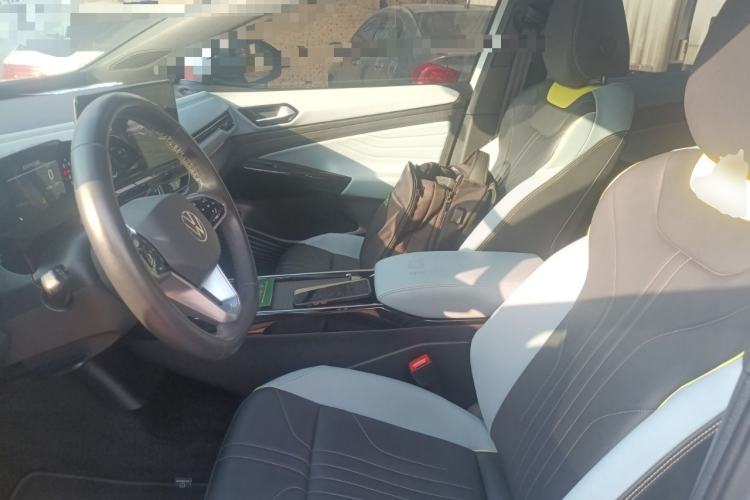 Used Volkswagen ID.4 X 2023 Ultra-Intelligent Long-Range Version
