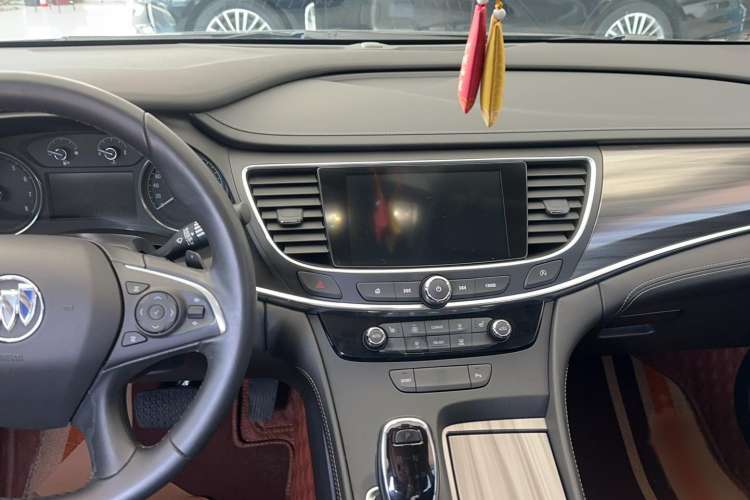 Used Buick LaCrosse 2022 652T Luxury Version
