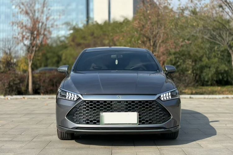 Used BYD Qin PLUS 2023 Champion Edition DM-i 120KM Leading Model