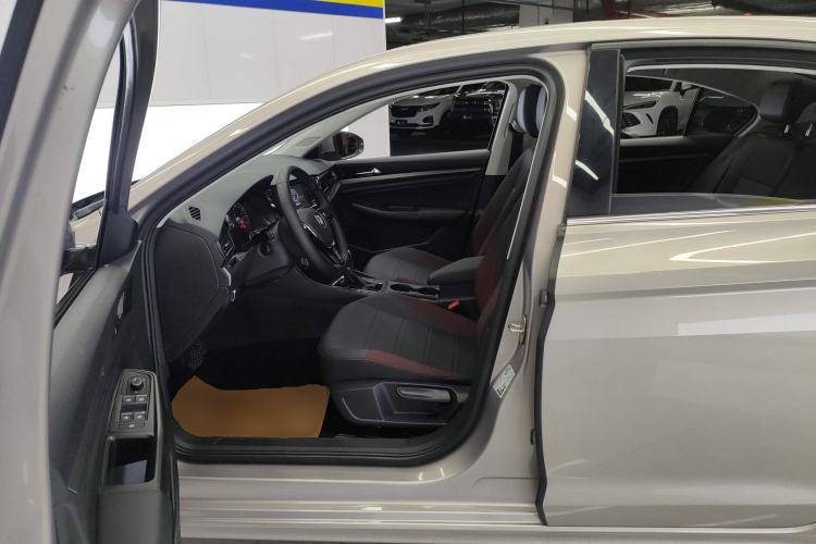 Used Volkswagen Bora 2020 1.5L Automatic Comfort Model
