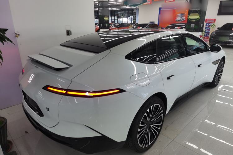 Used  12 2025 Ultra Extended-Range Edition