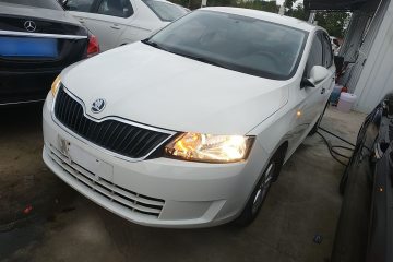 Used Skoda Rapid 2013 1.4L Manual Enjoyment Model
