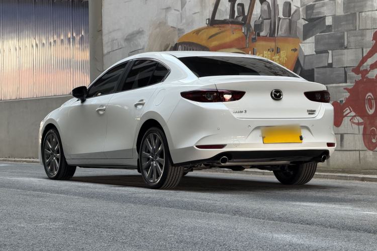 Used Mazda Mazda 3 Axela 2023 2.0L Automatic ZhiXuan Edition
