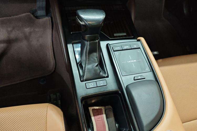 Used Lexus ES 2018 200 Luxury Edition China V Standard