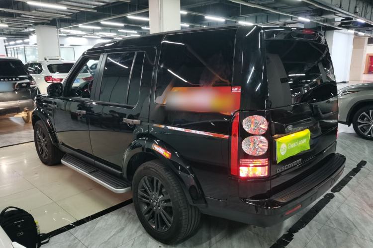 Used Land Rover Discovery 2016 3.0 SC Obsidian Black Heritage Edition SE
